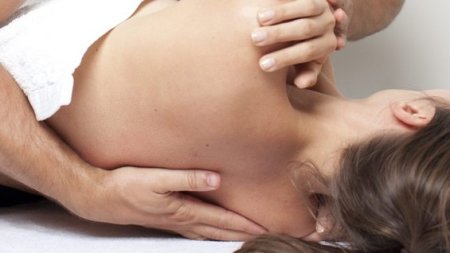 Прием остеопракта